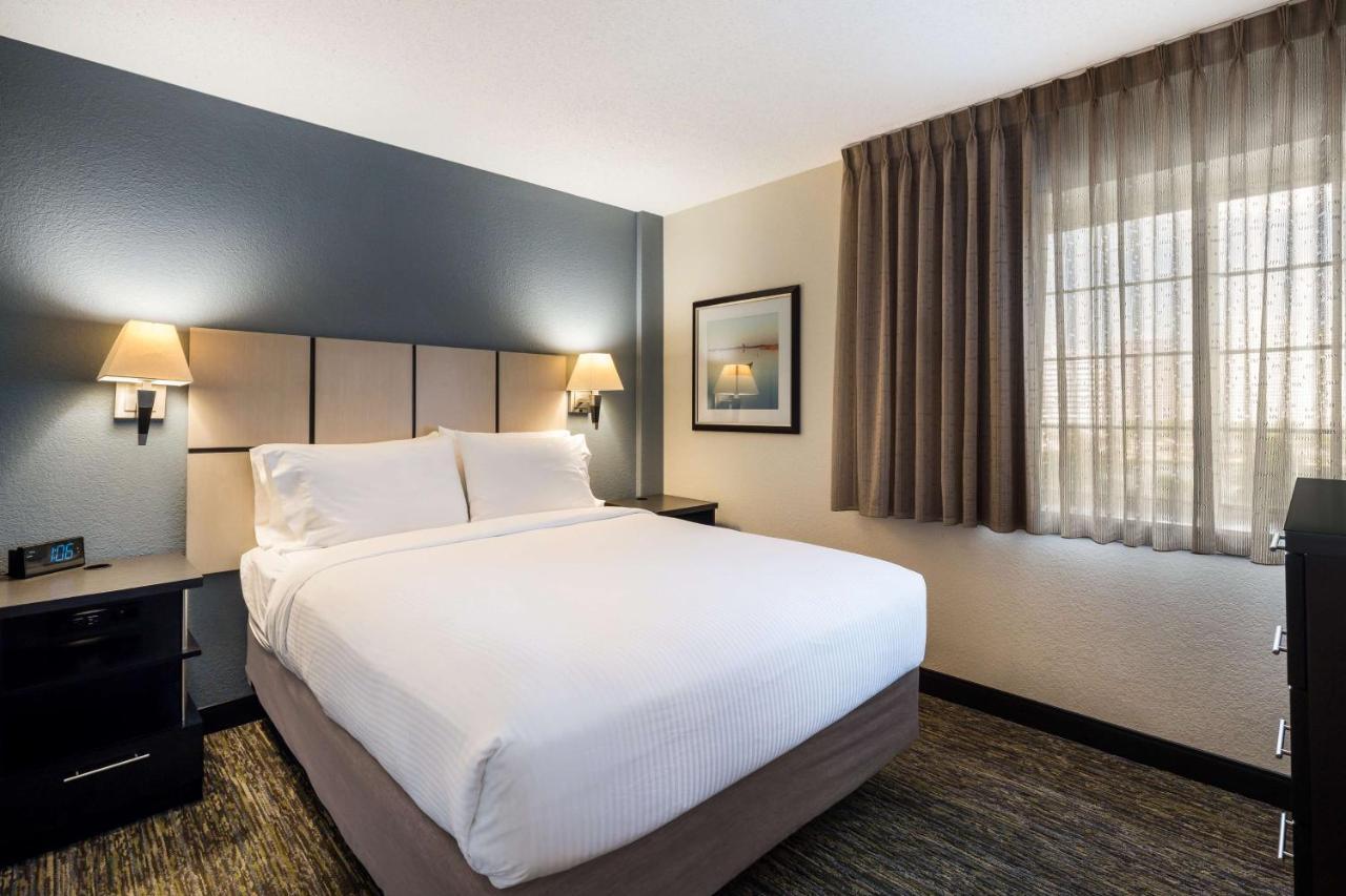 Sonesta Simply Suites Chicago Waukegan Exteriör bild