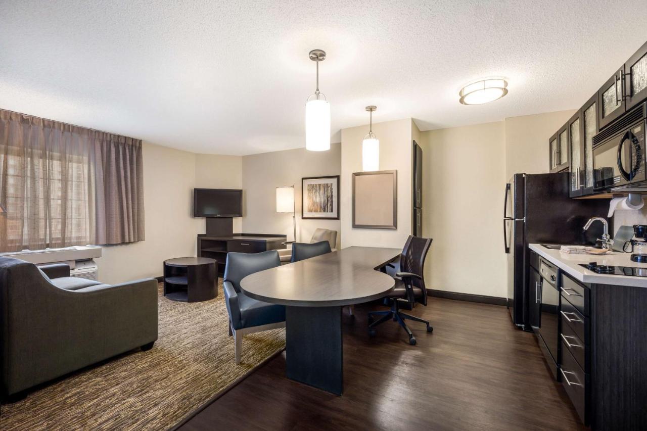 Sonesta Simply Suites Chicago Waukegan Exteriör bild